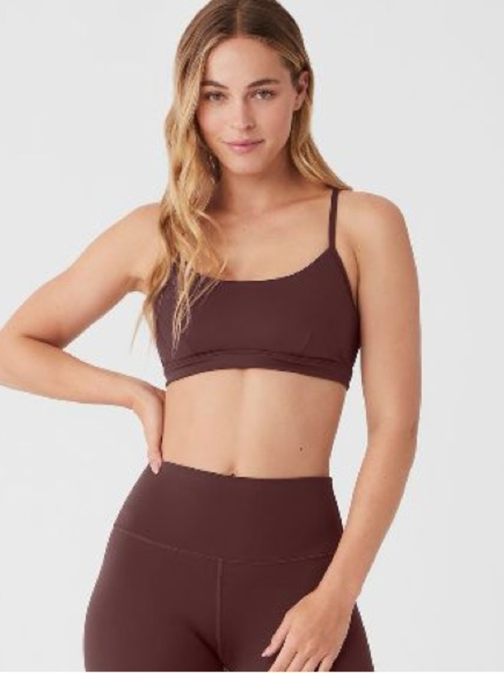 ALO Yoga Airlift Intrigue Bra in Cherry Cola - M